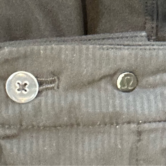 Lululemon athletica men’s black shorts size 40 - Picture 7 of 9